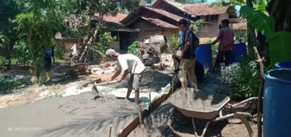 Pemdes Campang Tiga Laksanakan Pembanguan Insfrastruktur Jalan Rabat Beton Dusun Titinangi